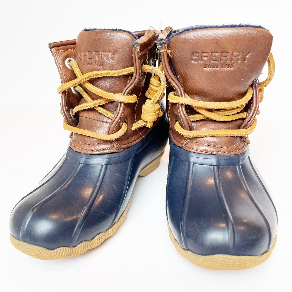 Sperry Kids Salt Water Boot, Size 9
